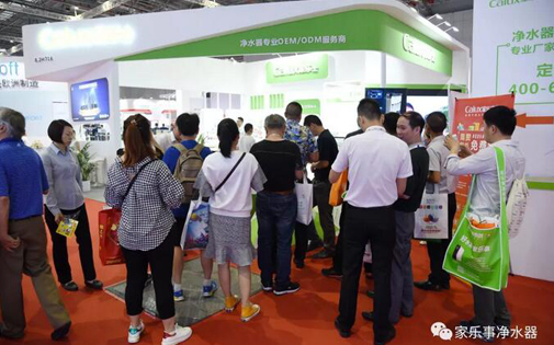 先聲奪人！家樂事5S凈水器攜健康平衡水機2.0新品閃耀第十二屆上海國際水展 